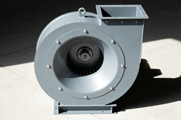 为半导体车间挑选低噪音离心风机的核心要点