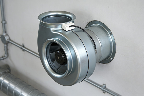 离心管道风机故障排除的三个急救步骤:听异响、测电流、查风量